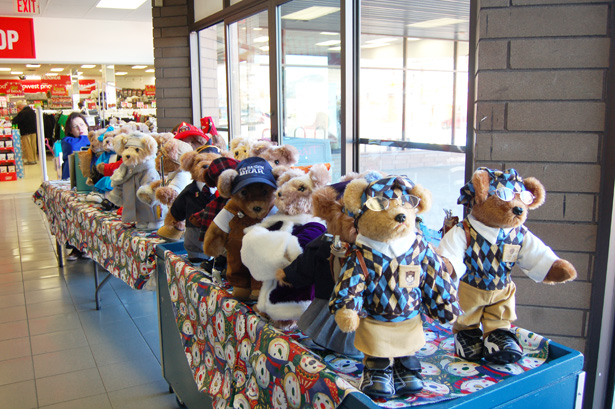 Good News Bears help feed local families