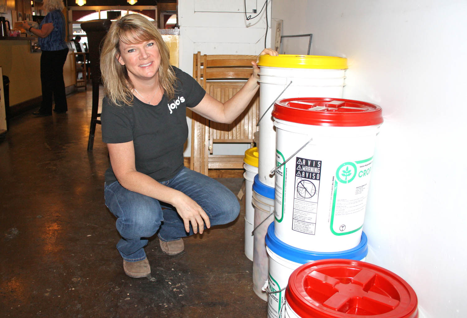 Osoyoos café adopting popular Japanese composting system to get rid of