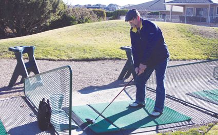 Golfers in Osoyoos are thrilled as 2015 season opens early at both local clubs
