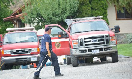 Properties evacuated as fire grows in Testalinden Creek