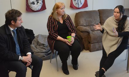 Minister learns a lot from SOSS staff and students