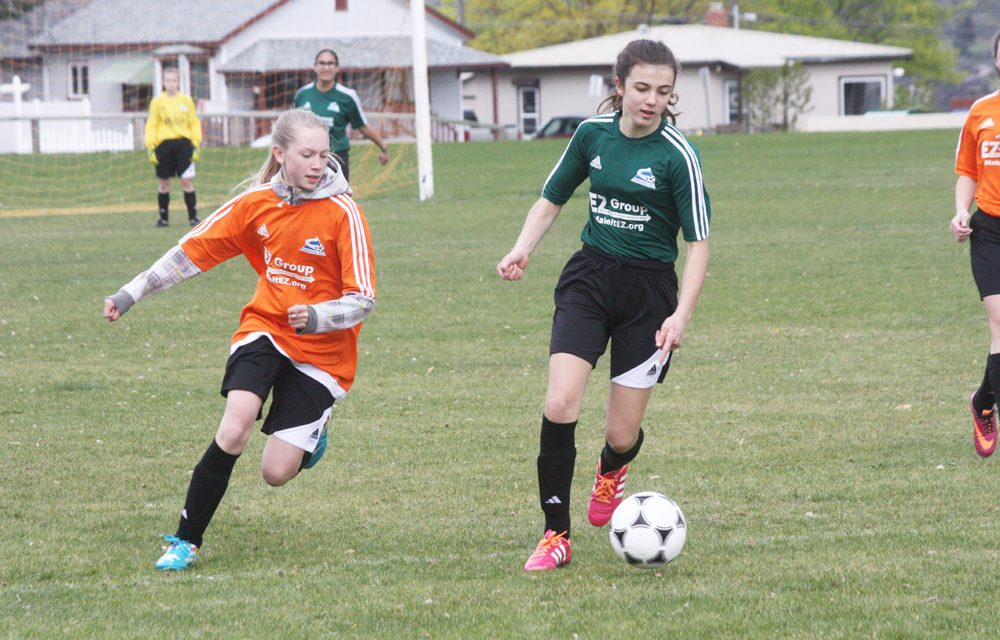 Oliver soccer teams kick off season