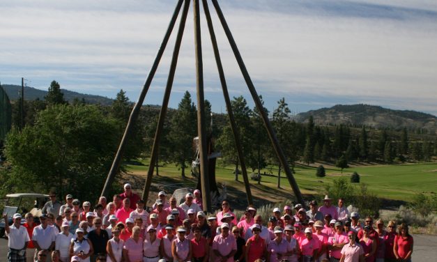 Residents tee off for a good cause