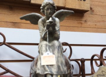 Family devastated by theft of grave statue