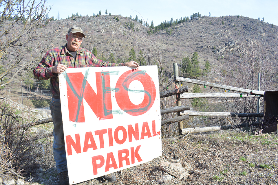 National park opponent says ‘No’ signs vandalized too