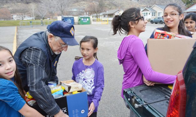 Knights of Columbus kicks off Christmas hamper campaign