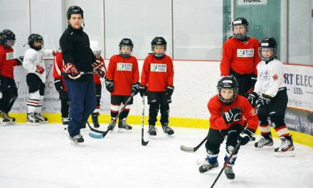 Students love hockey afternoon in Oliver