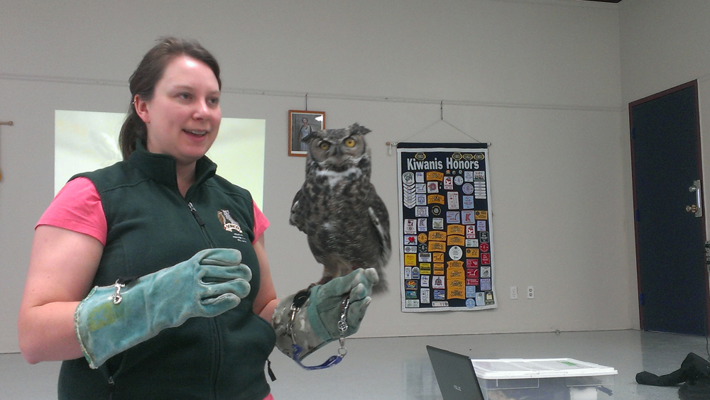 Houdini hoots it up at Kiwanis Club of Oliver meeting