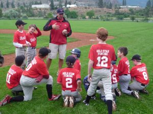 Tony Orioli, a longtime baseball coach based in Okanagan Falls, is inviting Osoyoos baseball players between the ages of nine and 13 to sign up for a team that will play out of the South Okanagan Little League and feature players from Osoyoos, Oliver and Okanagan Falls. Orioli is seen here talking to a group of young players last summer. Osoyoos players in this age bracket can also sign up for a team based in Cawston that will be playing in the Penticton Minor Baseball League this spring. (Photo supplied)