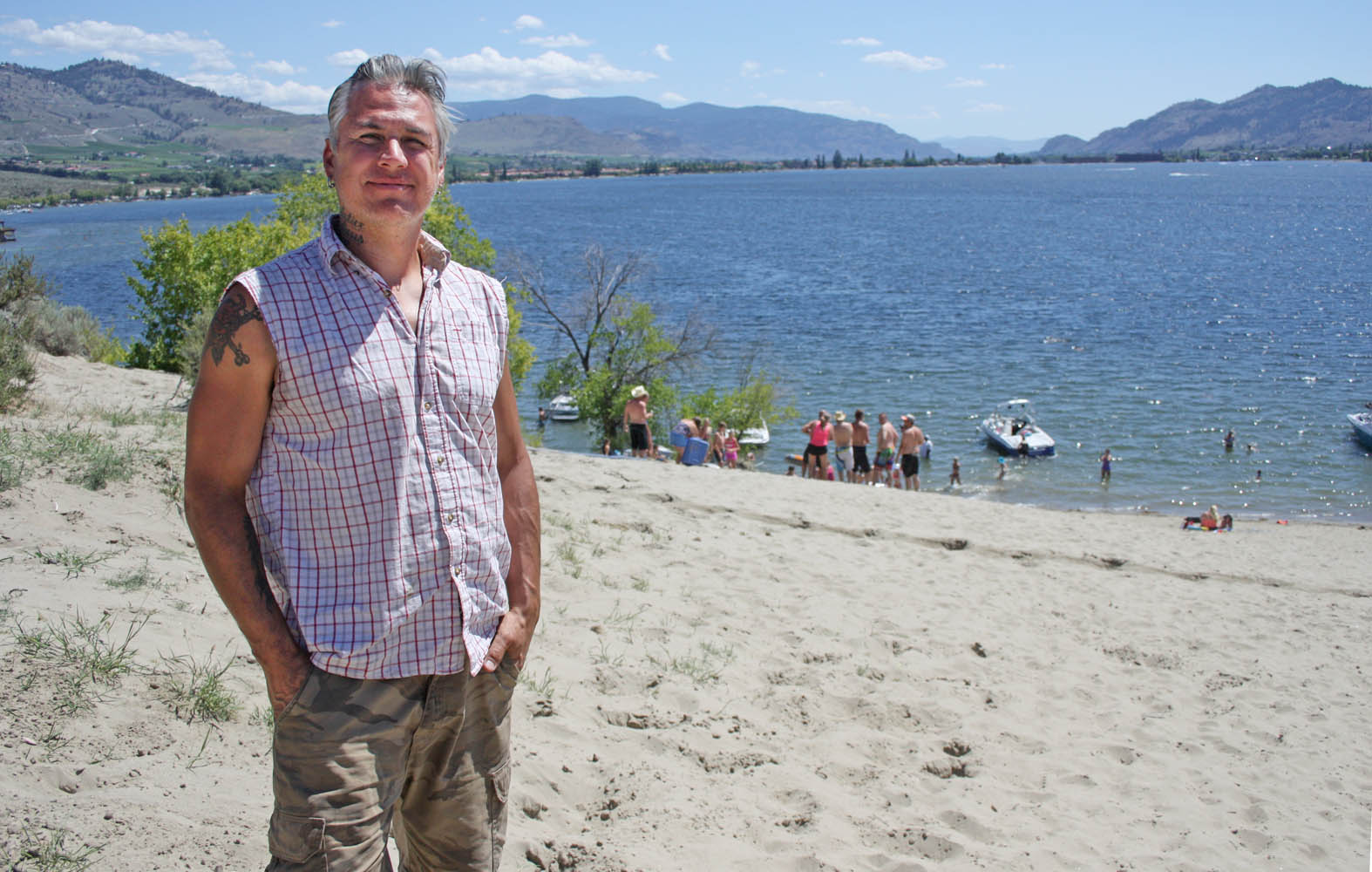 Visitors To White Sands Beach On Osoyoos Lake Will Start Paying Daily Fee So Area Can Be Cleaned Up Timeschronicle Ca