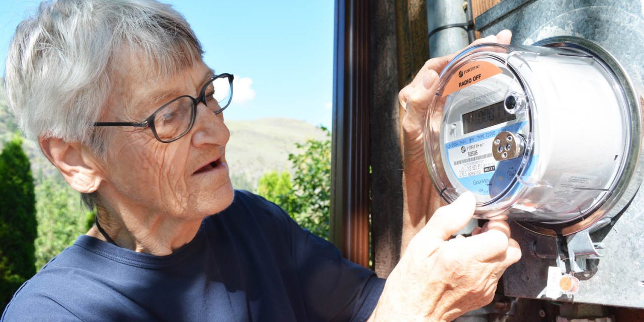 Woman upset company threatened to turn off power if she didn’t allow smart meter on home