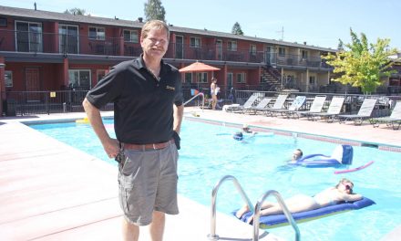 Hotel association hosting pool operators workshop in Osoyoos next weekend