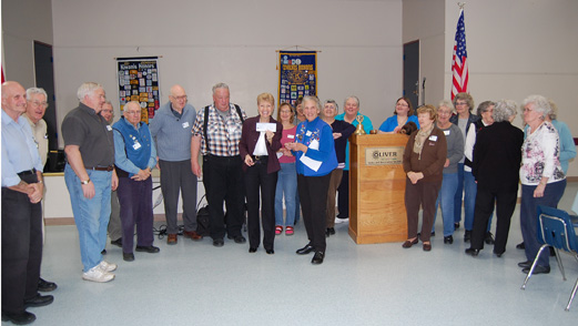 Oliver Kiwanis Club makes presentation to South Okanagan/Similkameen Medical Foundation