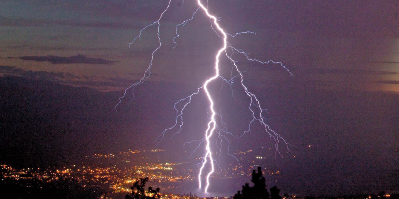 Lightning strikes trigger files in hills near Osoyoos