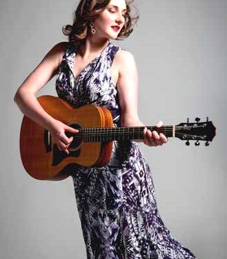 Lizzy Hoyt to grace Venables stage