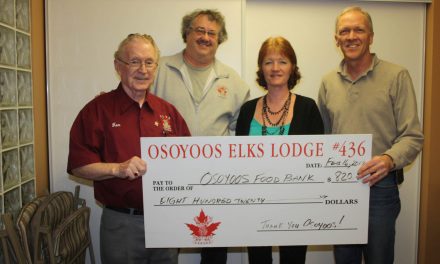 Concert at Elks Lodge raises $820 for Osoyoos Food Bank