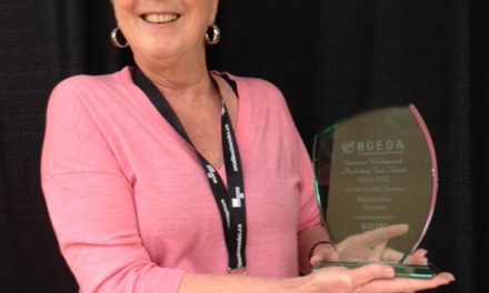 Destination Osoyoos wins major economic development award for its snowbird guide