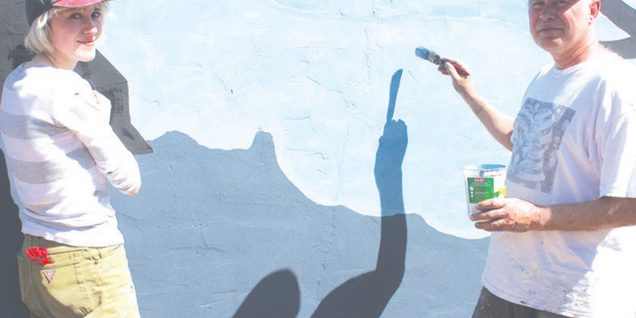Acclaimed Penticton artist brought in to help restore huge mural at Rattlesnake Canyon amusement park