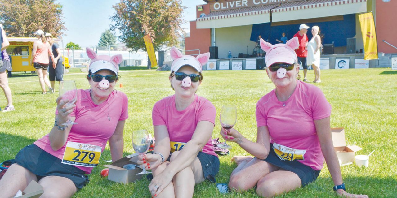1,100 waddle winery to winery at Half Corked Marathon