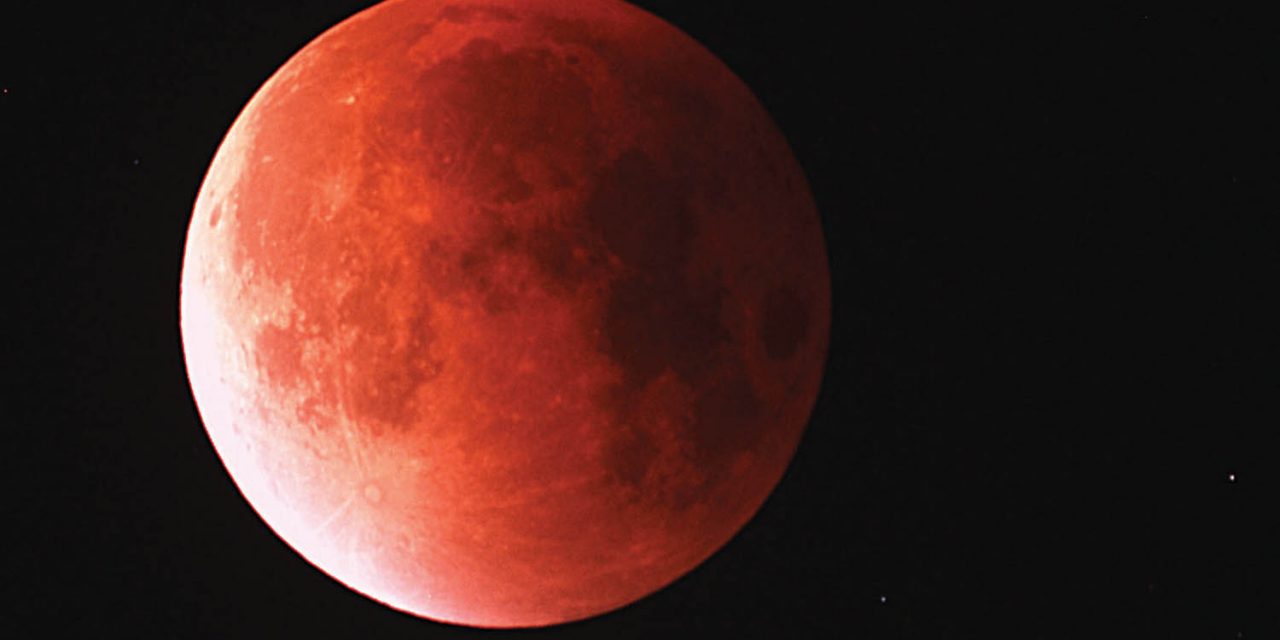 Super eclipse