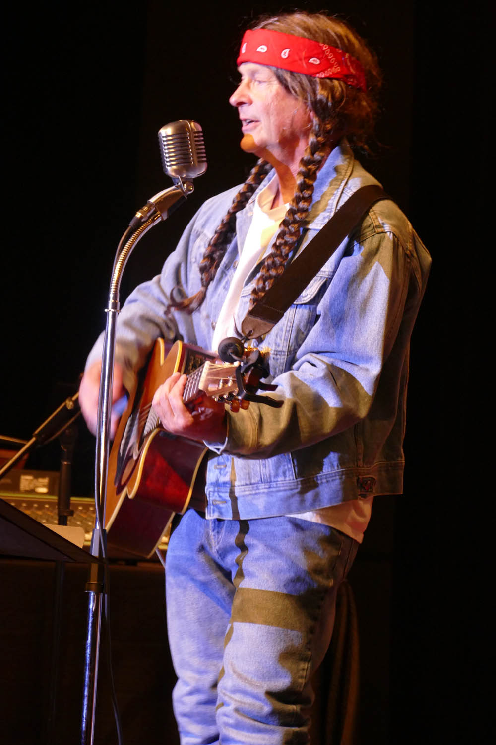 Gil Risling pays tribute to country music icon Willie Nelson and numerous other stars like Hank Williams and Roy Orbison as part of the Louisiana Hayride show that is coming to the Frank Venables Theatre in Oliver on Nov. 10. Risling and his wife Lori founded the Canadian version of the Louisiana Hayride eight years ago. (Contributed photo)