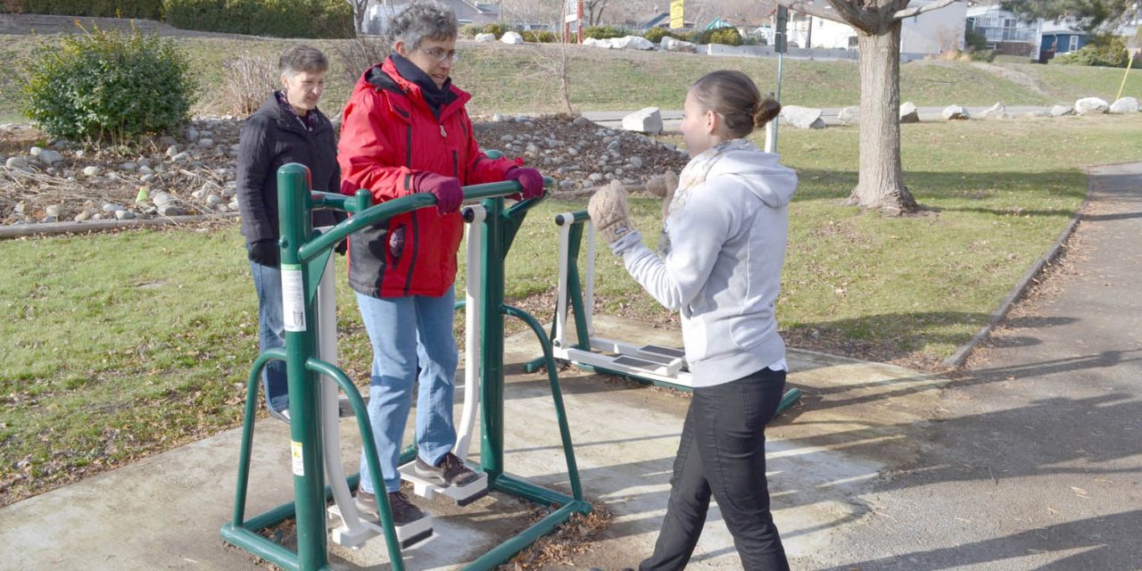 Health professionals donate time and skills to promote health at inaugural Day of Wellness