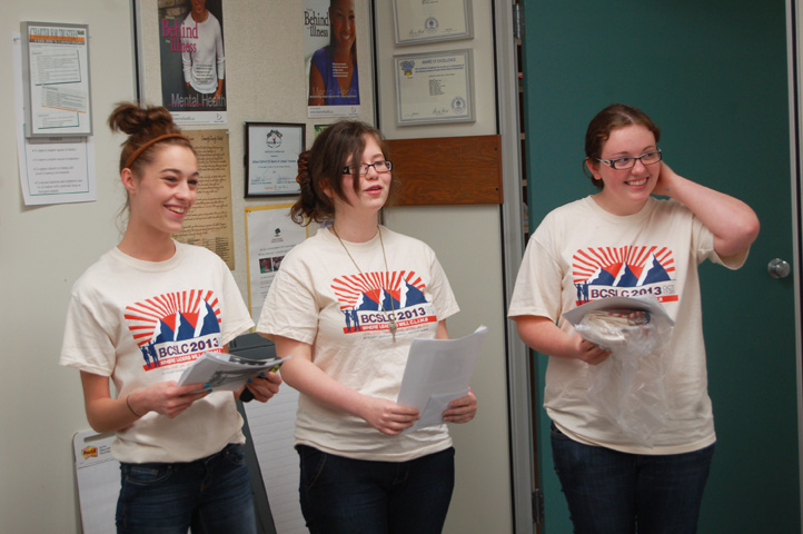 Students lead by example at Rockridge Canyon