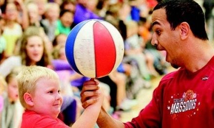 Harlem Ambassadors to face Oliver celebs in fundraiser