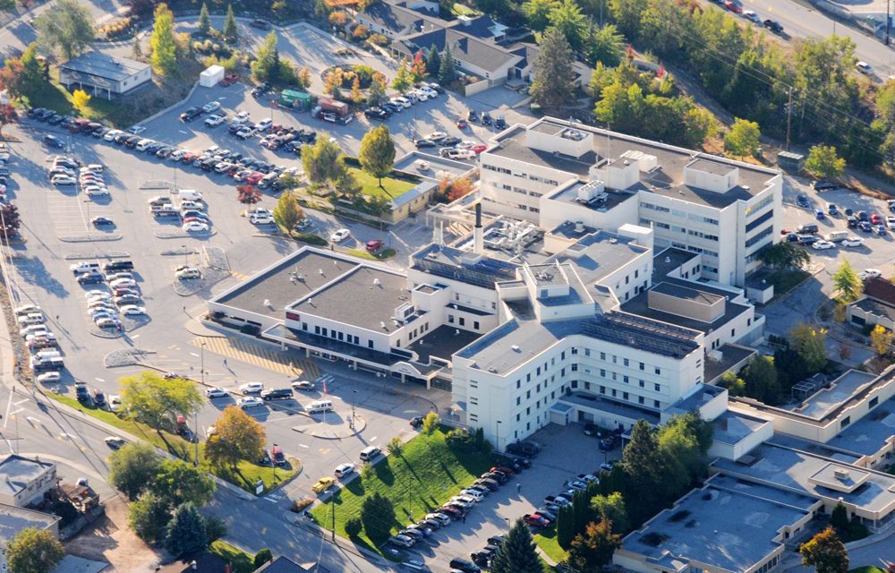 New patient care tower for Penticton gets builder