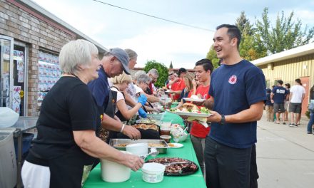 Firefighters given big meal of appreciation
