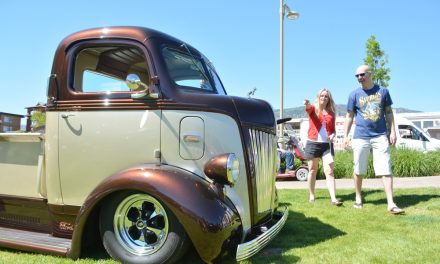 Vintage car lovers flock to Cactus Jalopies