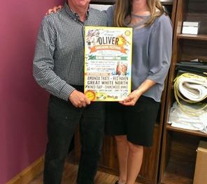 Sheridan presents plaque to Rotarians