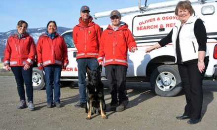 Osoyoos Rotary gives to OOSAR