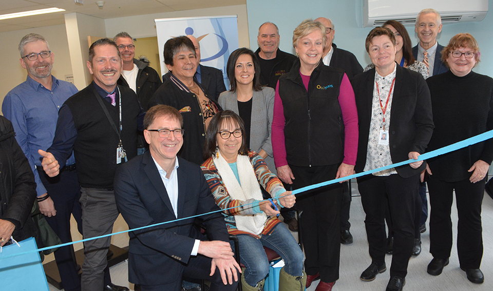Health minister opens new emergency department in Oliver