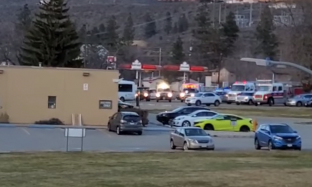 First responders flash lights to support healthcare workers at South Okanagan General Hospital