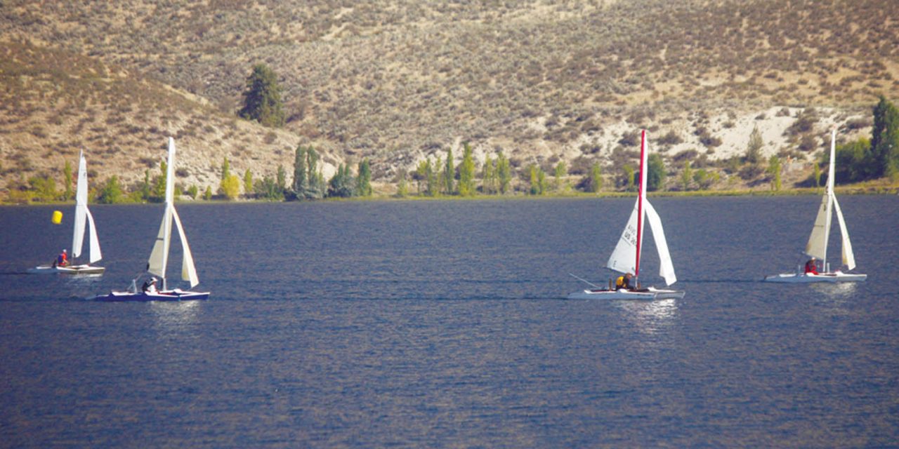 Sail boats to light up Osoyoos Lake on Christmas Eve