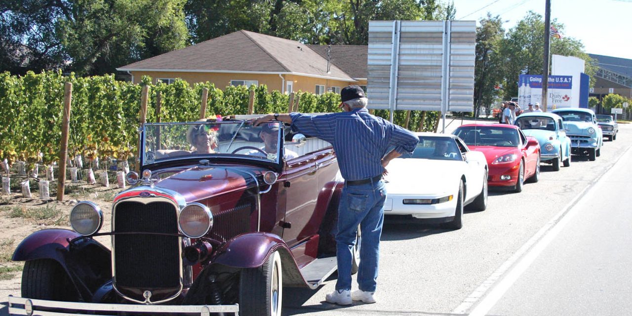 Oroville car club cruises the South Okanagan TimesChronicle.ca