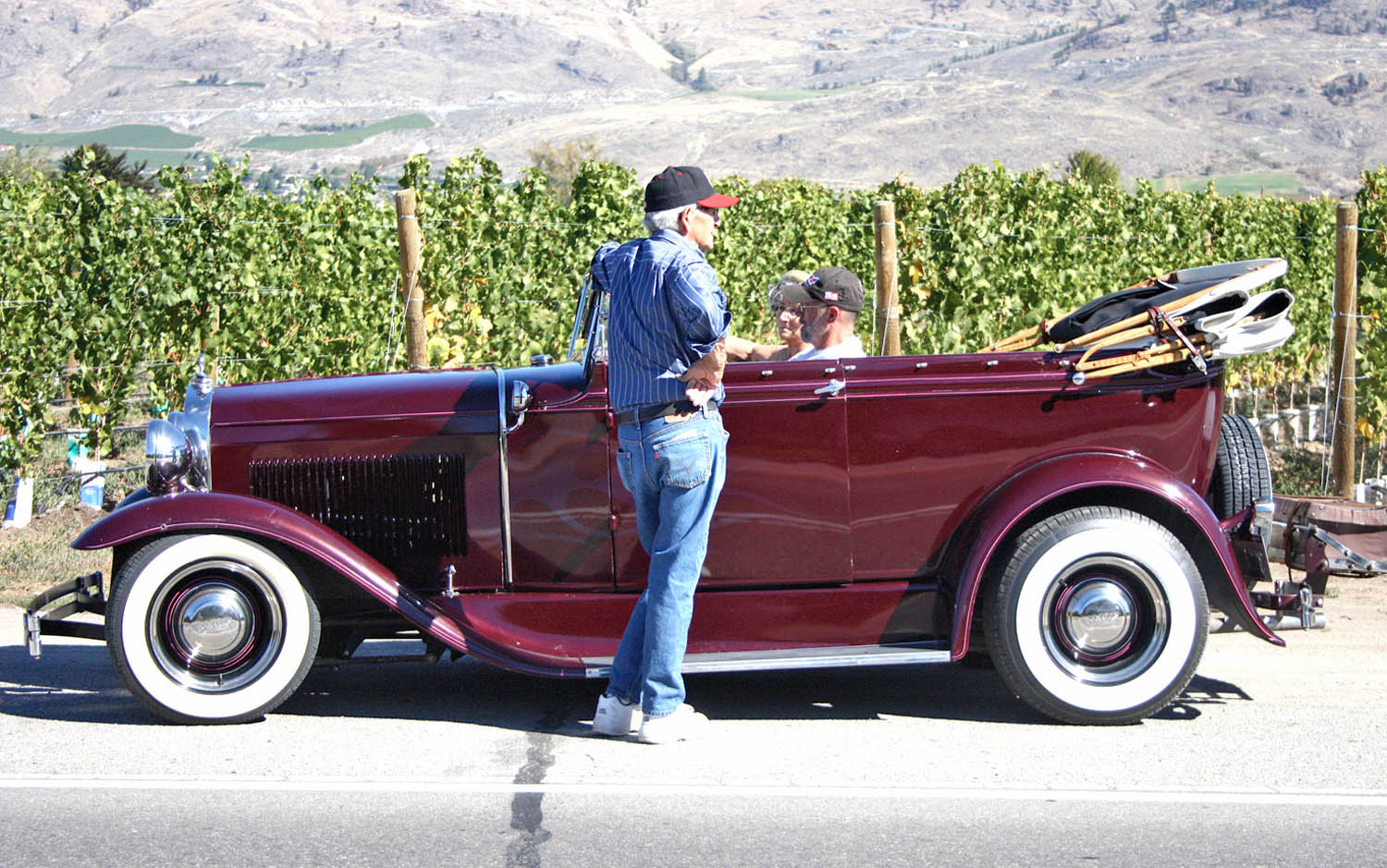 Oroville car club cruises the South Okanagan TimesChronicle.ca