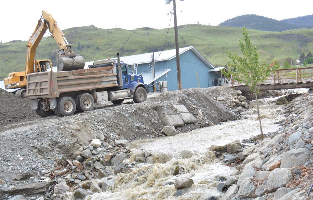 Sandbags available in Oliver and Willowbrook
