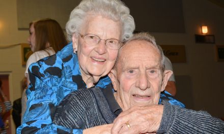 Oliver couple celebrates 75 years of marriage