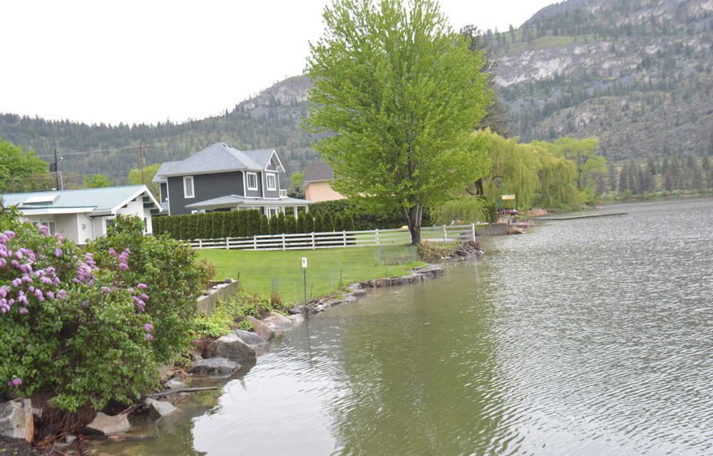 Vaseux Lake rising