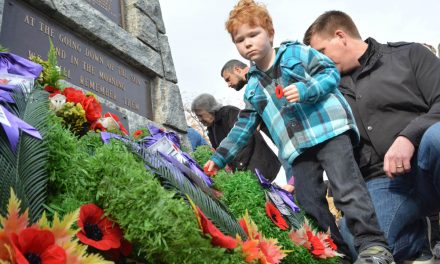 Many residents remember sacrifices of the fallen