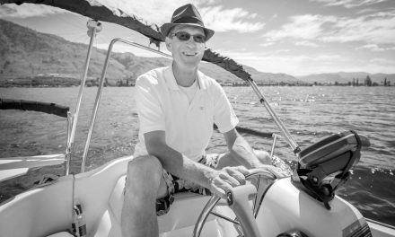 Precautions should be taken before heading out to enjoy spectacular fall boating season