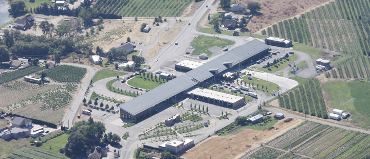 Editorial Despite Close Ties Politics Sometimes Points To Canada U S Cross Border Differences Timeschronicle Ca