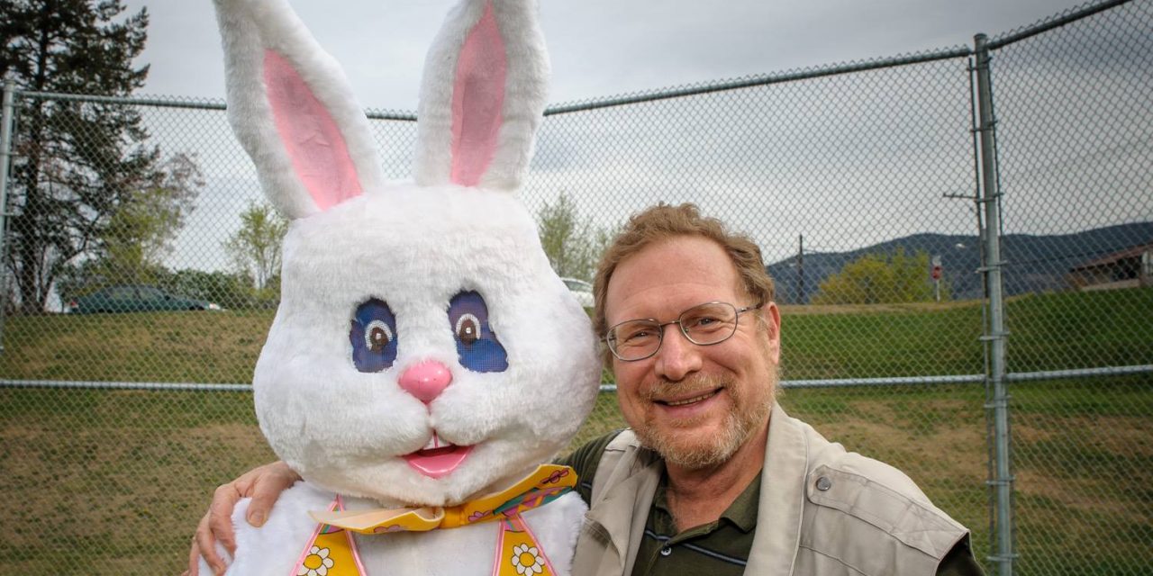 Osoyoos Today: Don’t blink during Easter Eggstravaganza egg hunt