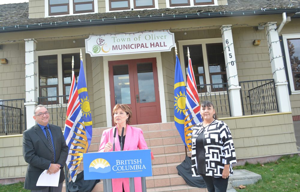 Premier says grow economy to keep schools open