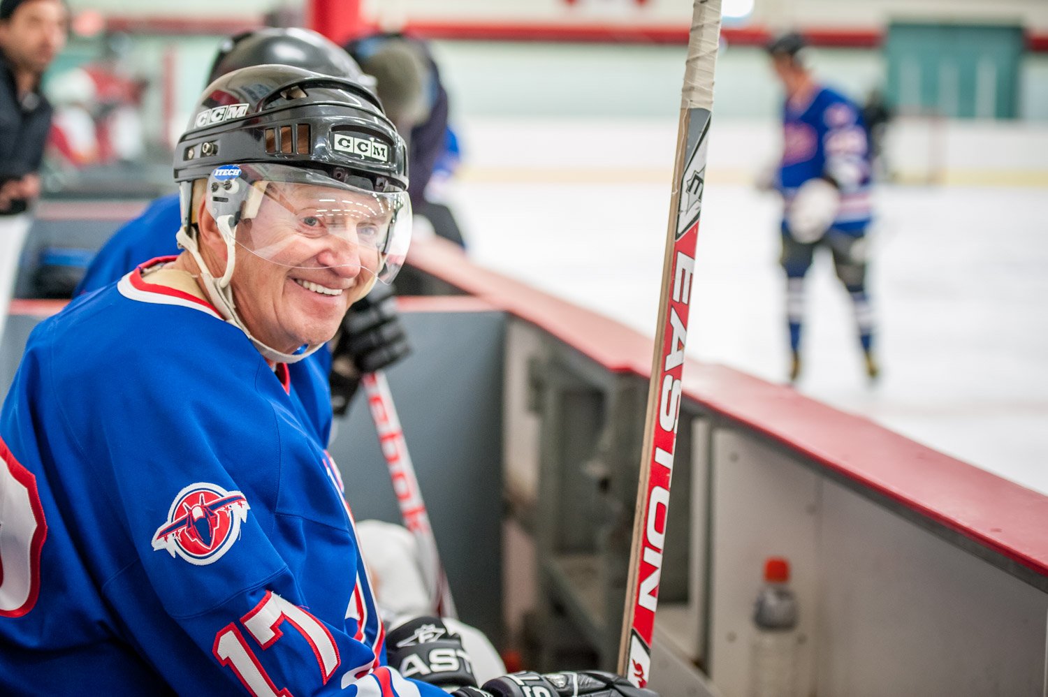 Harold Cox takes a rest and watches the action from the bench. (Richard McGuire photo)