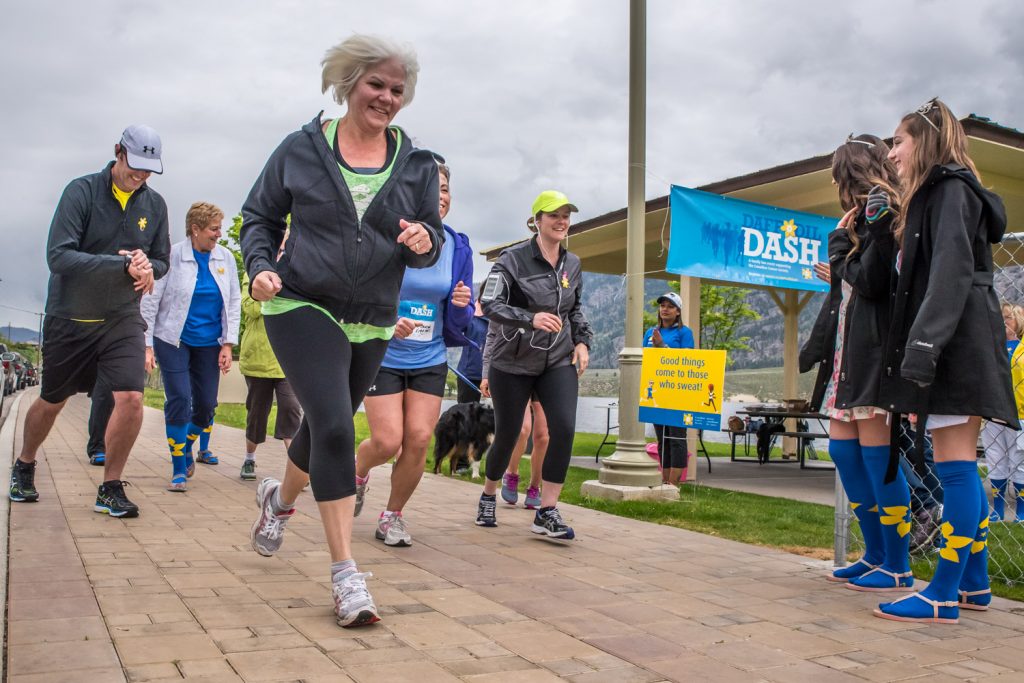 Runners and walkers head off on a 5 km Daffodil Dash to raise money for the Canadian Cancer Society. The number of participants and money raised fell far short of the goal, so organizers will be reevaluating what kind of event to hold next year. Those who couldn't make the run, but would still like to donate, can do so online at www.cancer.ca/daffodildash/Osoyoos.(Richard McGuire photo)