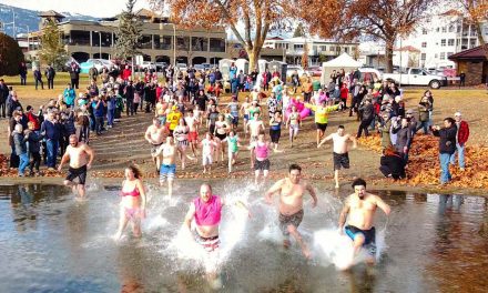 WATCH: Dozens dare the Desert Dip in Osoyoos
