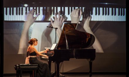 Watch 20 fingers fly at Duo Fortin-Poirier show
